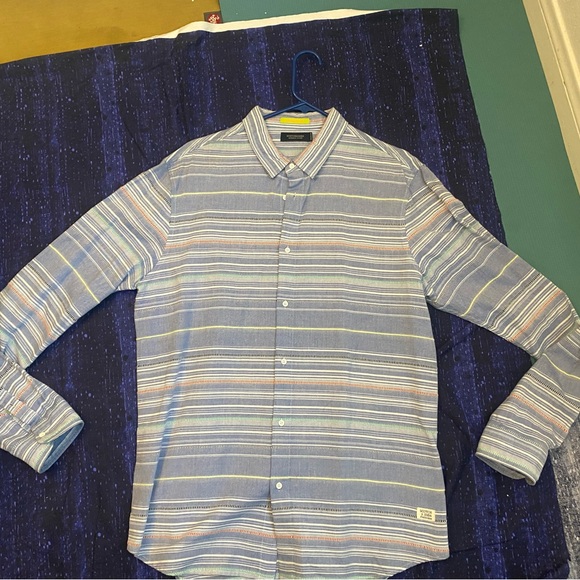 Scotch and Soda -Everyday Collection- BabyBlue Button Up-XL - Picture 4 of 6